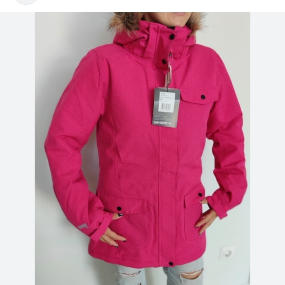 Mckinley Red Coat - Picture 3 of 10